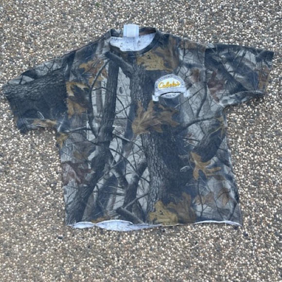 Cabela’s realtree camo tee - Picture 1 of 2